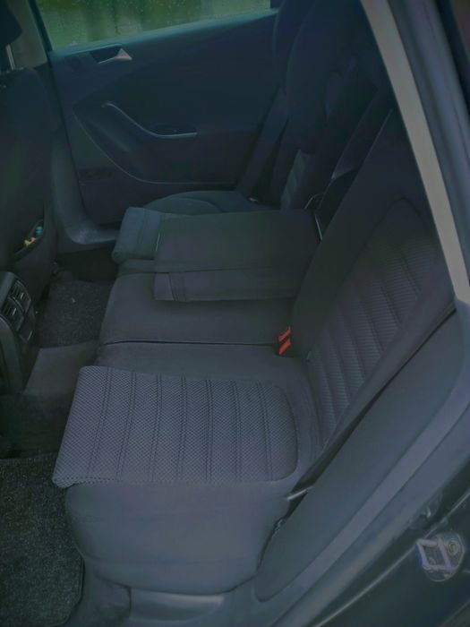 Volkswagen Passat B6 model 2010