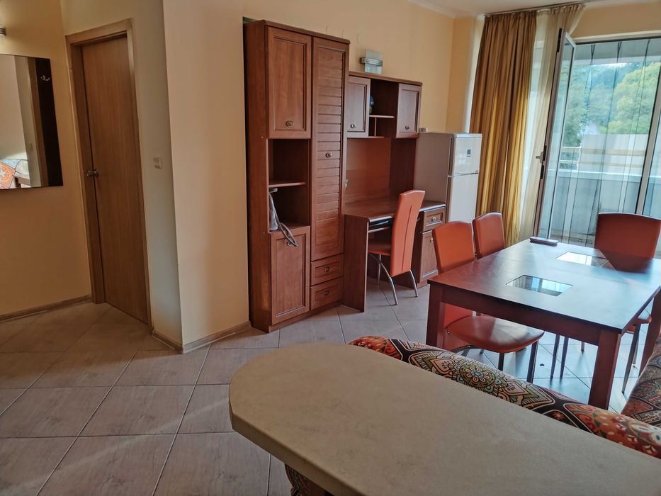 Продава се Двустаен апартамент в Нови пазар - 59 кв.м за 1509 €/кв.м - Снимка #2