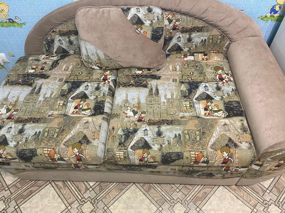 Диван подростковый