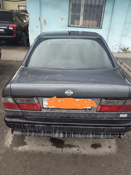 Машина   Nissan 1996 г