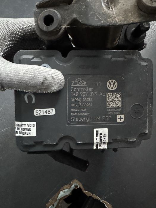 Pompa ABS cu codul 1k0614517BE , 1k0907379AE