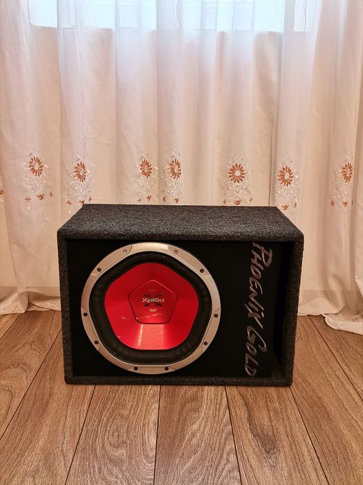 Vând subwoofer activ Phoenix Gold