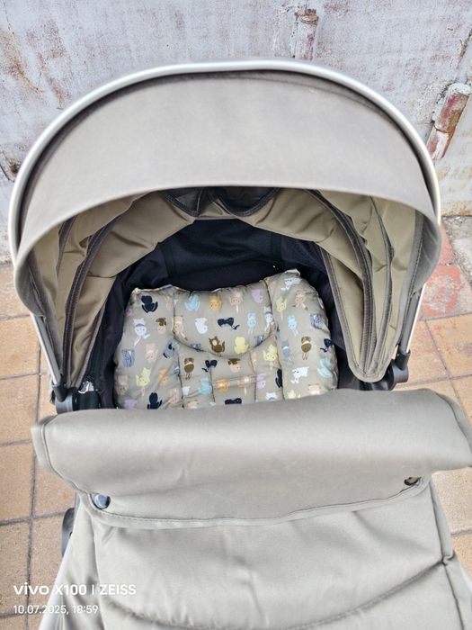 Коляска всесезонная