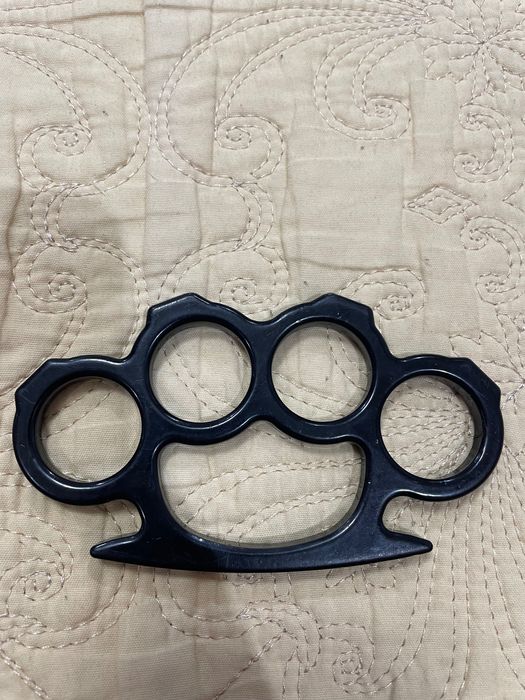 Бокс за самозащита - черен метал