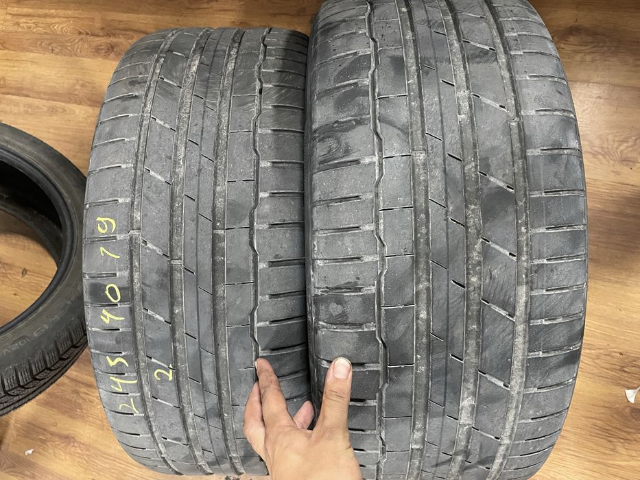 245/40R19 Hankook