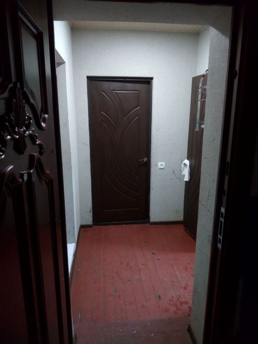 Яшнабадский район Лисунова 1.  Общага. Аренда