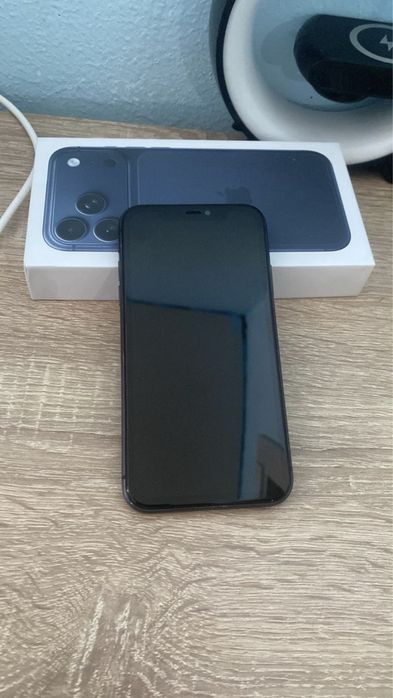 Продам айфон 11 срочно 128гб 100% акб