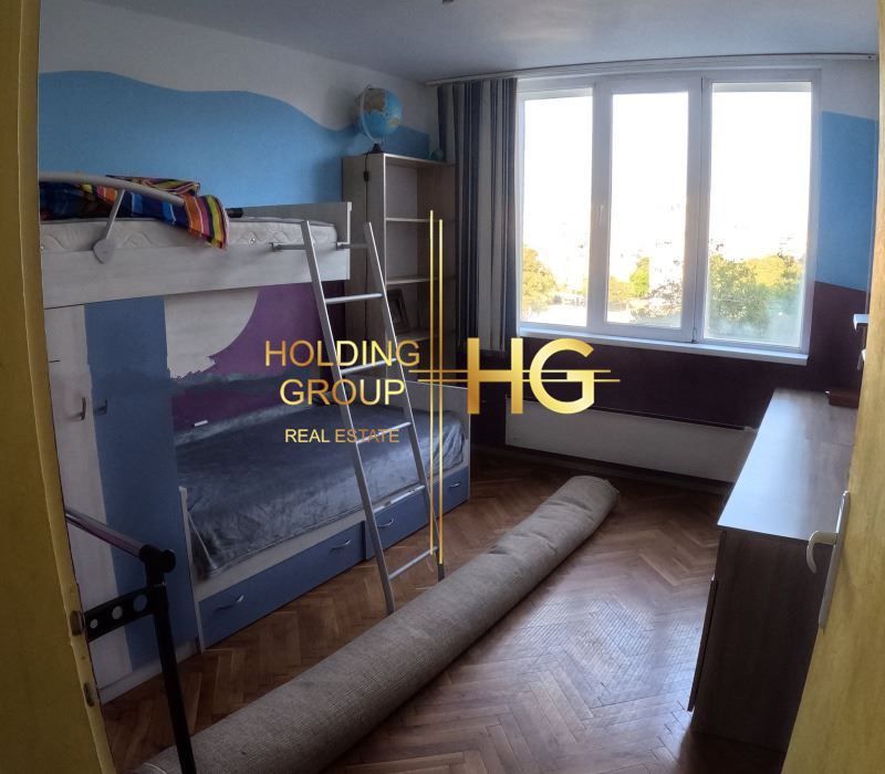 Продава се Четиристаен апартамент в Варна, Лятно кино Тракия - 94 кв.м за 1756 €/кв.м - Снимка #2