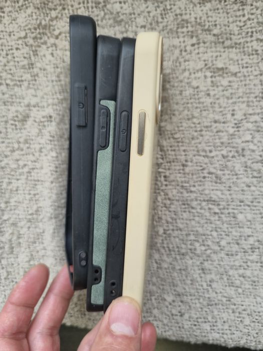 Huse iPhone 12  noi