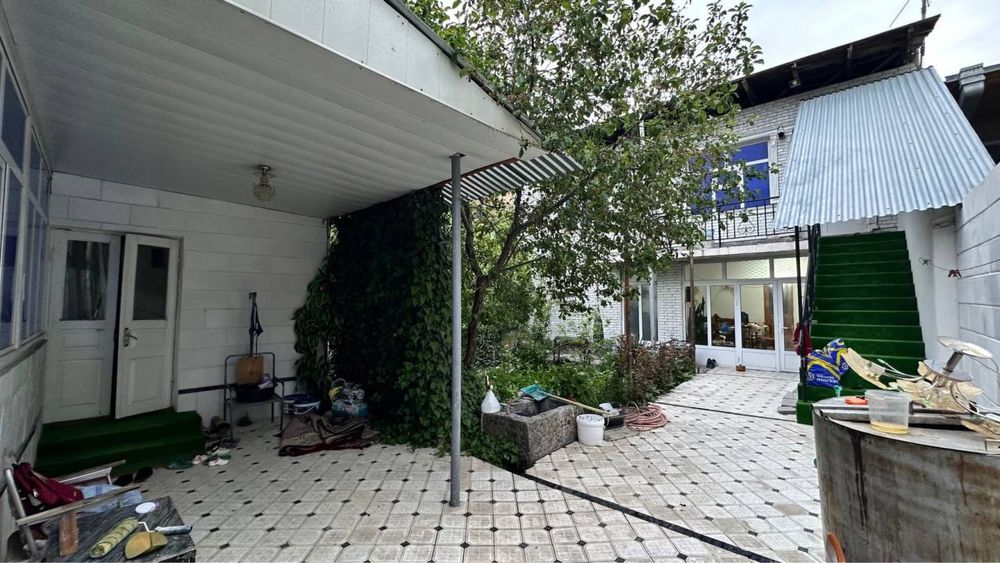 Продается ховли