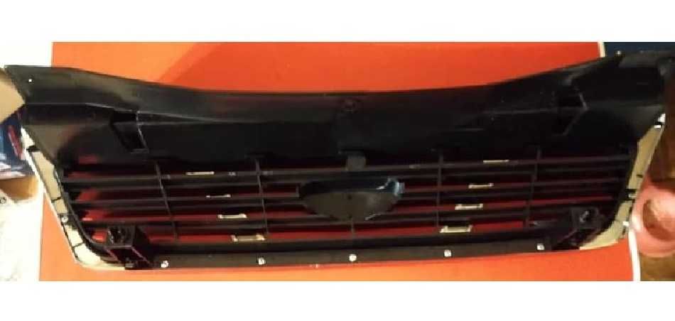 решётка радиатора DAEWOO NEXIA