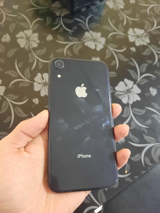 Iphone XR yomkisti 78 xotira 64