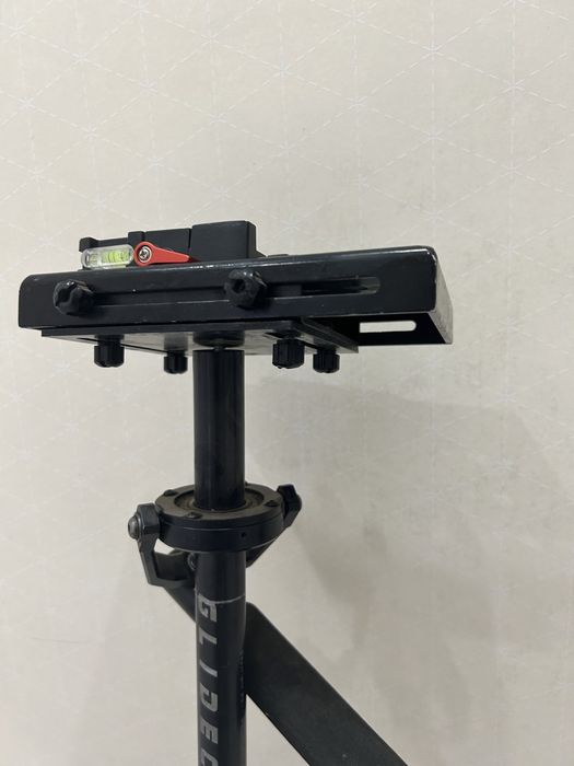 Продам стабилизатор для видеокамеры