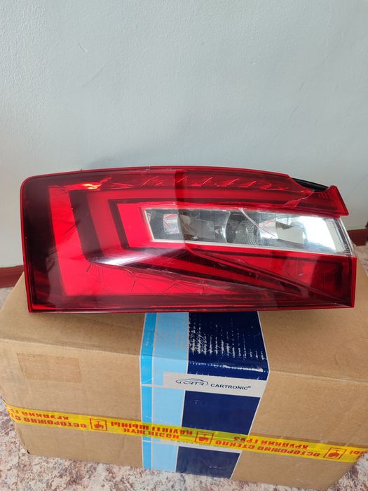 Продам фары от машины шкоды.