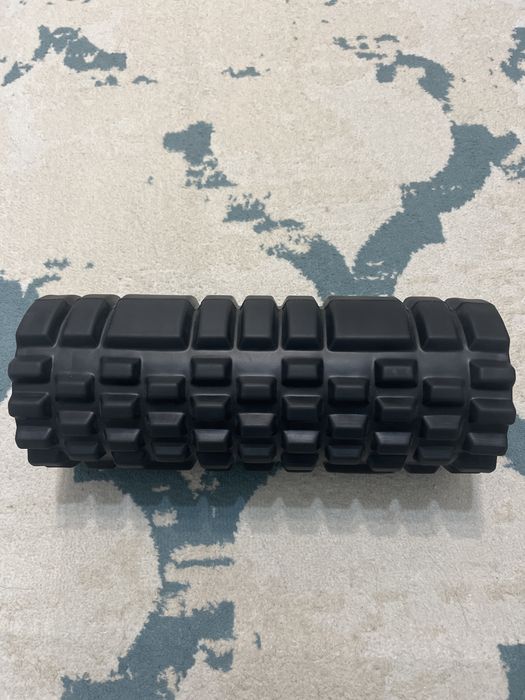 Массажный ролик для фитнеса