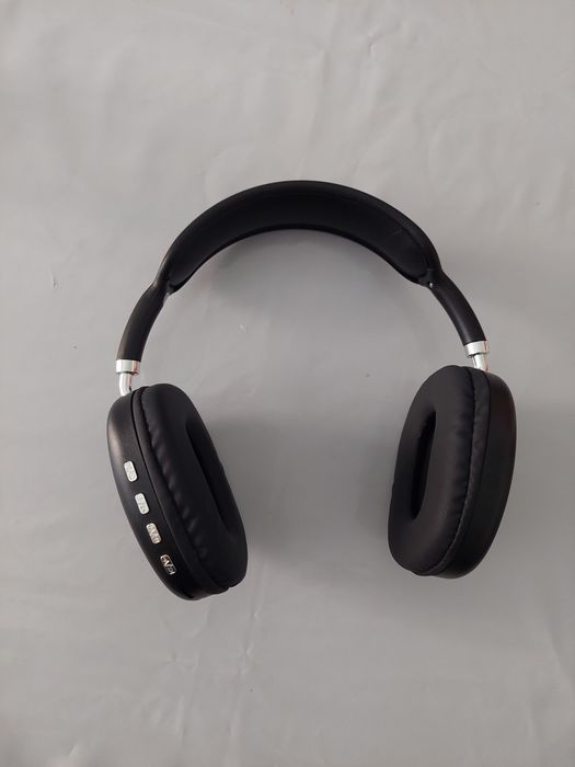 Продаю Наушник P9