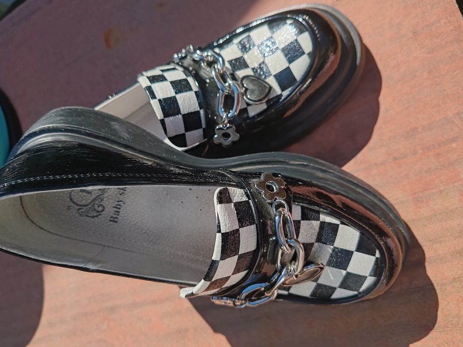 Туфли на девочку