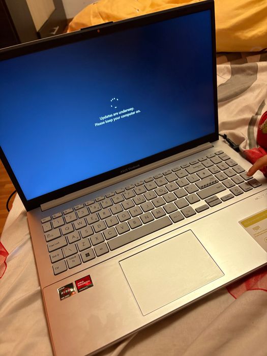 Laptop Asus Vivobook Go 14/15