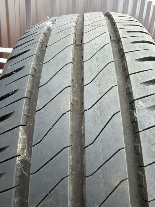 Anvelope 235/ 65 R16 C michelin agilis  aprope noi