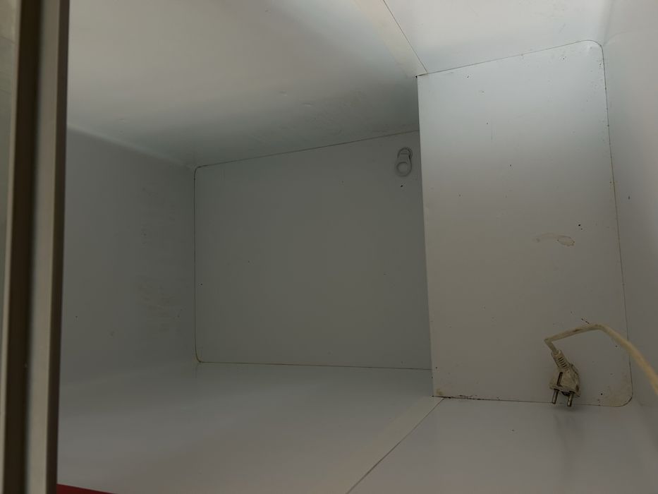 Морозильник  хороший