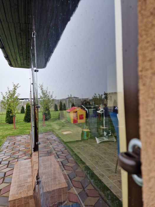 Pereti anti vant - folii inchidere terase