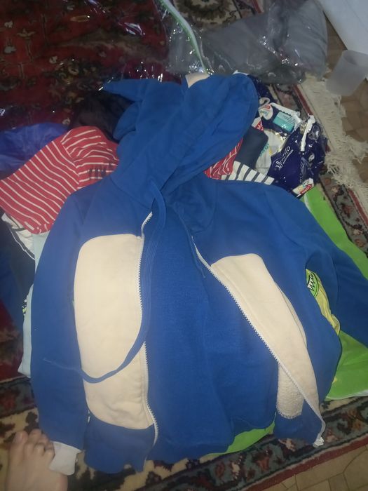 Вещи детские  3-8 лет