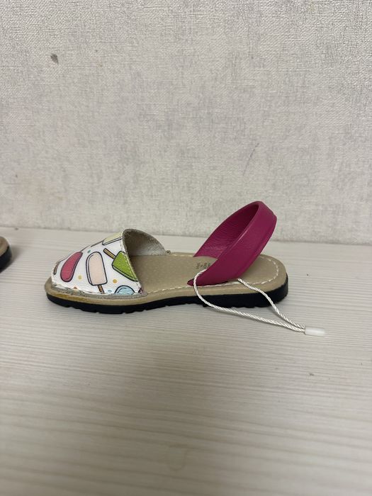 Сандали для девочки