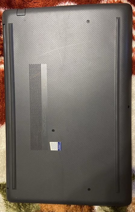 Ноутбук HP 255 G7