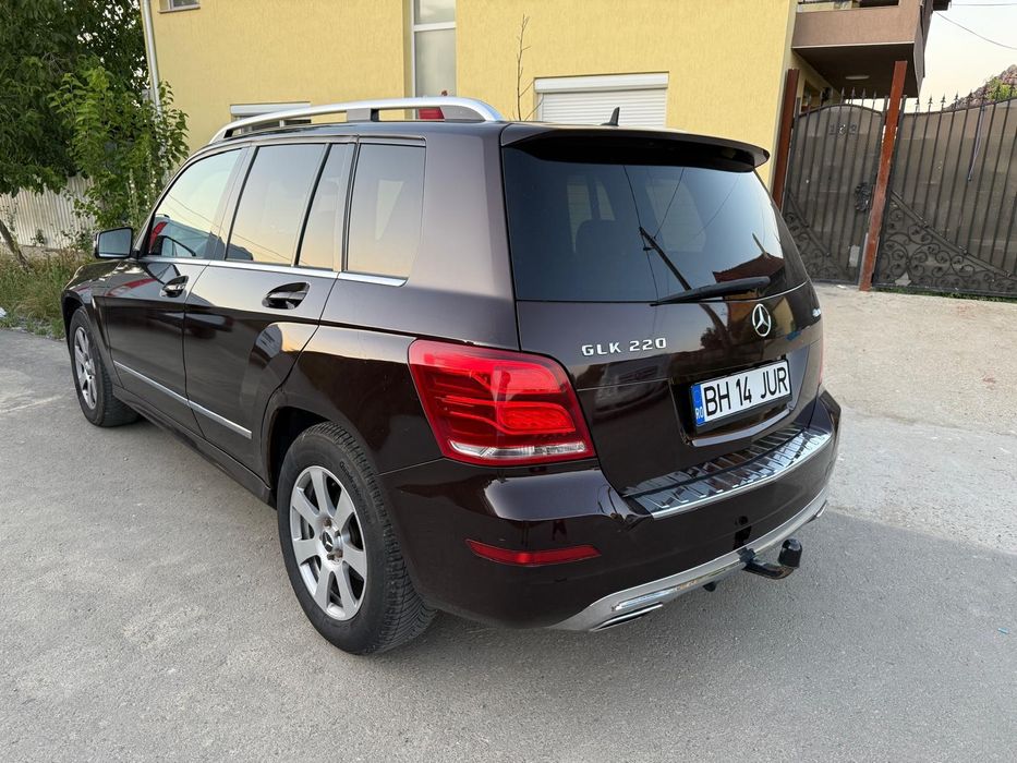 Vând Mercedes GLK 220 CDI 4 MATIC