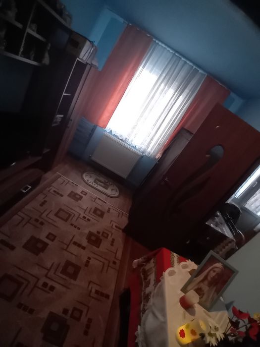 Apartament de închiriat