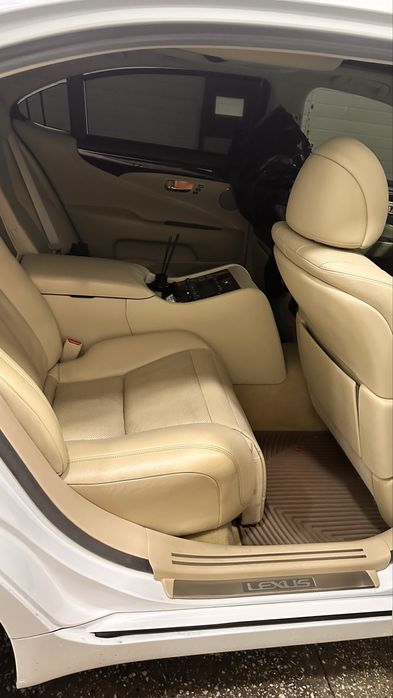 Lexus LS460L атаман