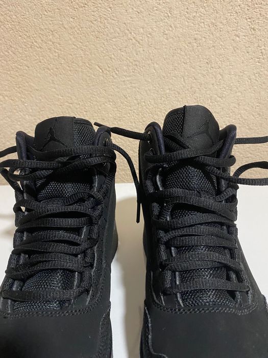 Jordan зимни обувки