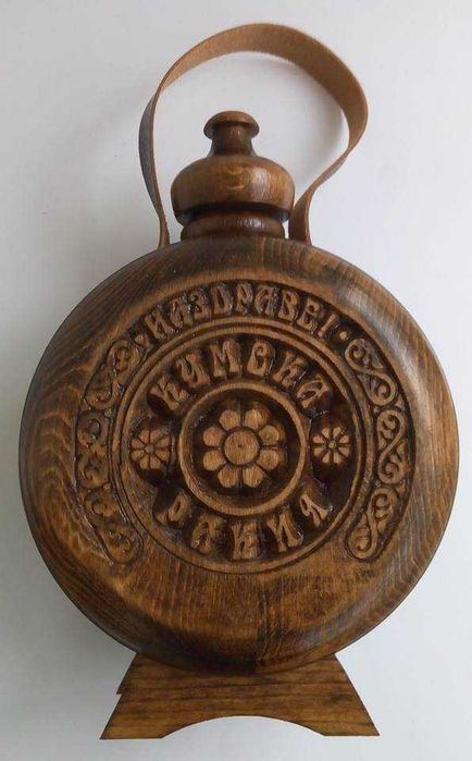 Бъклици и буренца с дърворезба