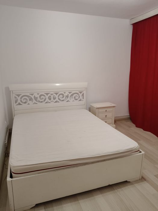 Apartament de inchiriat