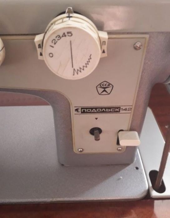 Швеиная машина продам