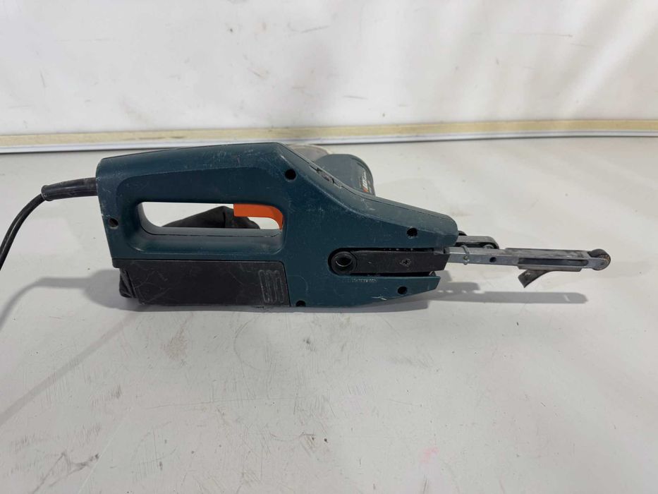 Лентов шлайф / прав - Black & Decker 350 W