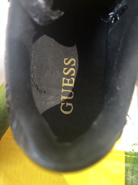 papuci guess marimea 38