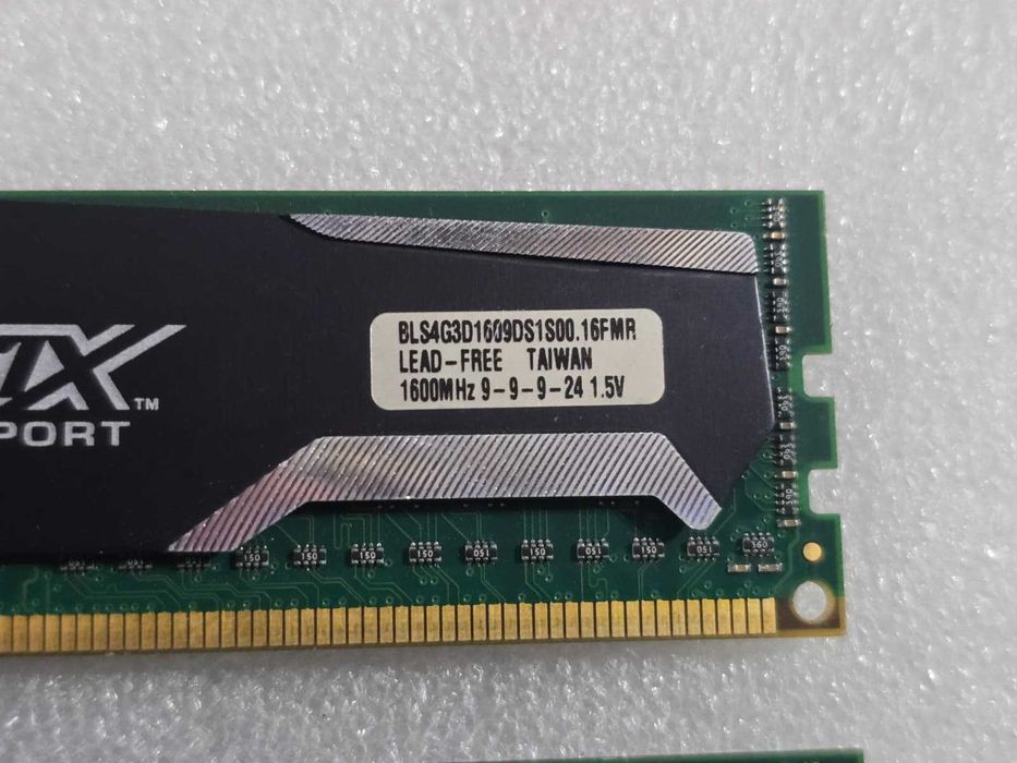 Kit memorie RAM 8GB (2x4GB) DDR3 Crucial Ballistix Sport 1600MHz CL9 1.5V