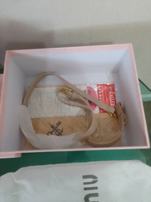 Сумка мию мию молчный свет