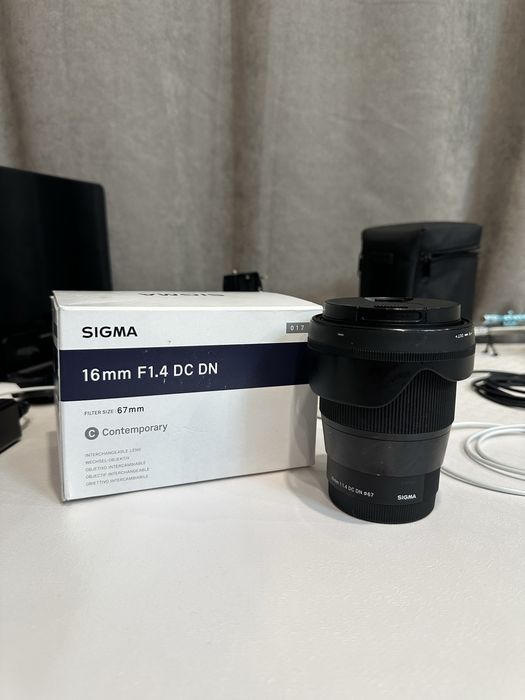 Объектив Sigma 16 mm f1.4 DC DN Sony