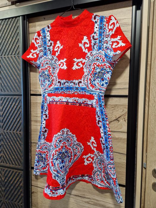 Официална дамска рокля