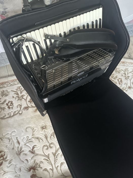 Vand roland fr7 in stare buna