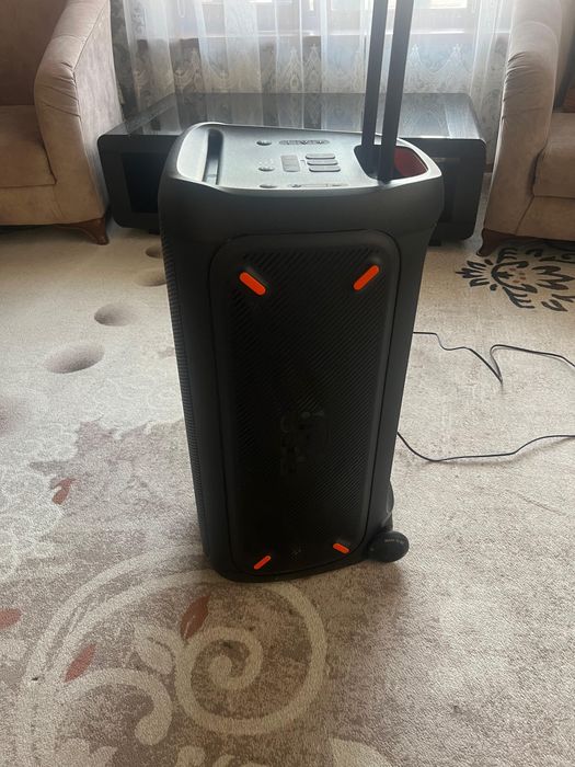 Калонка JBL  …………………………