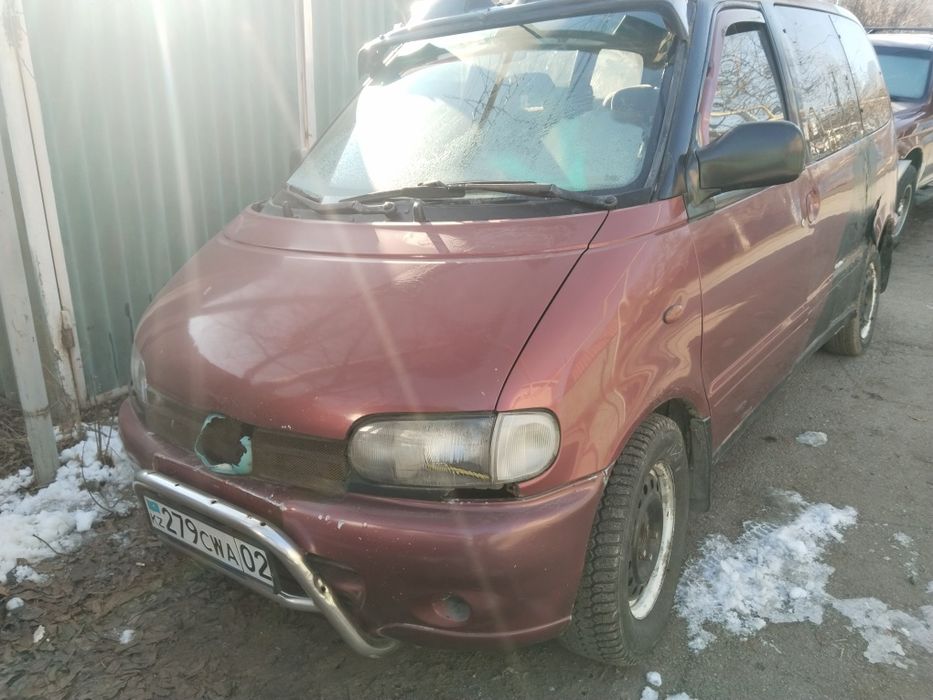 Ниссан Серена с23 на Разбор