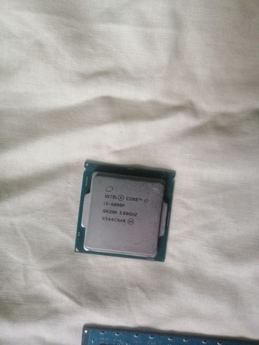 Vând kit lite gaming