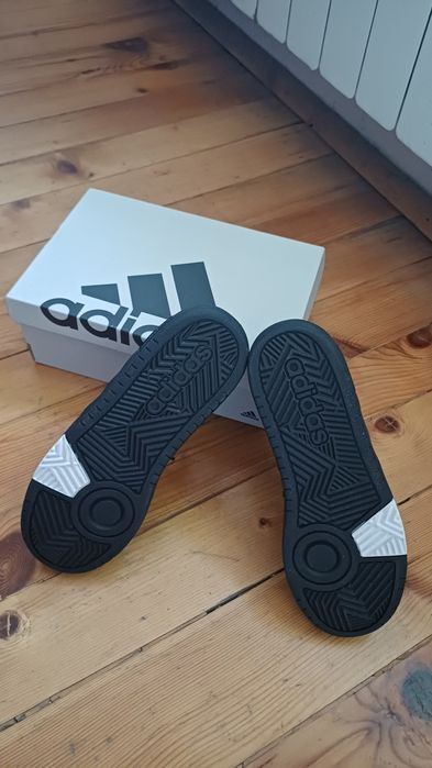 Кецове Adidas HOOPS 3.0 K GZ9671 номер 40