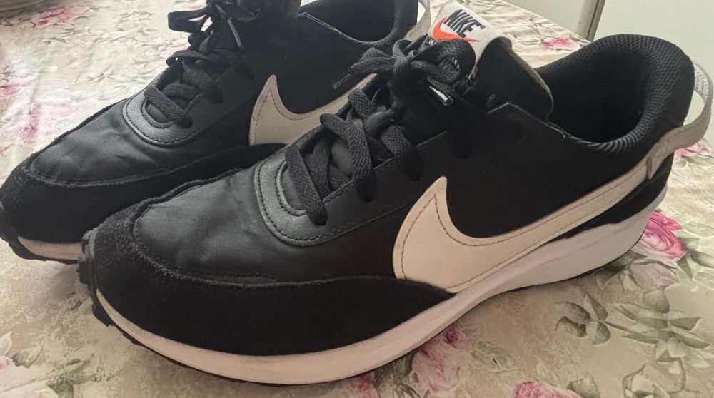 Маратонки NIKE WAFFLE DEBUT.Номер 43/ 28см