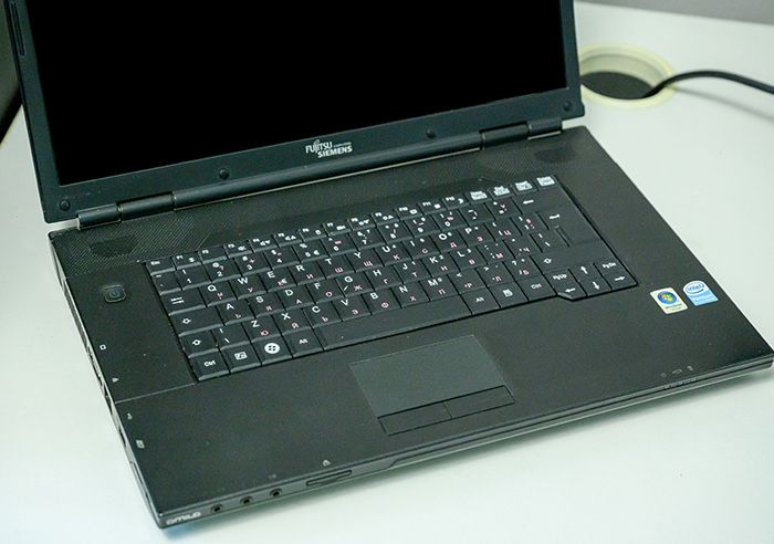 Лаптоп Fujitsu Siemens