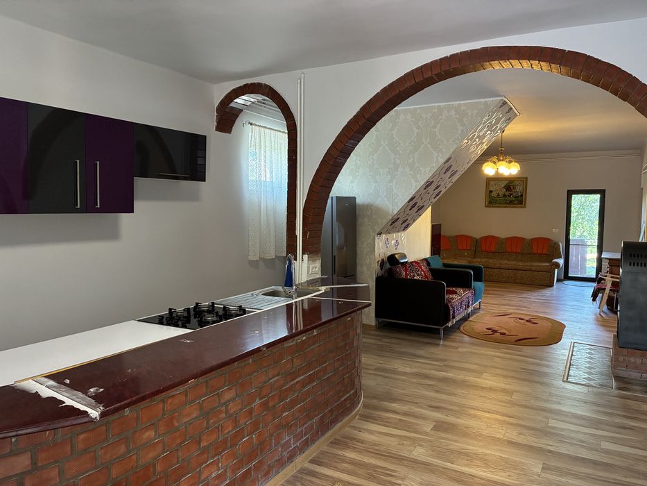 Casa in Batania cu etaj de 200 m patrati locuibili