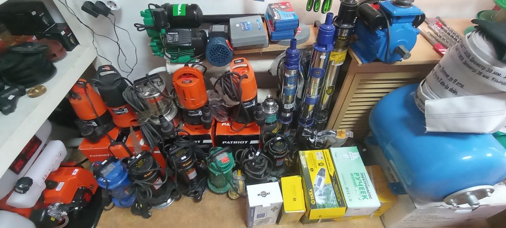 Насос скважина, колодец